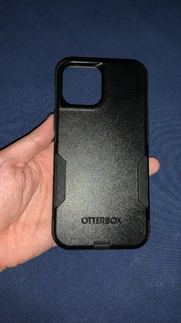 Casing otterbox 12 promax original malang