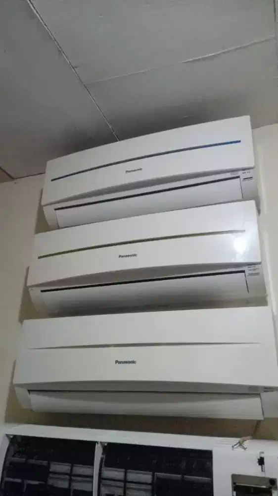 Ac bekas bergaransi 1/2 3/4 1 pk