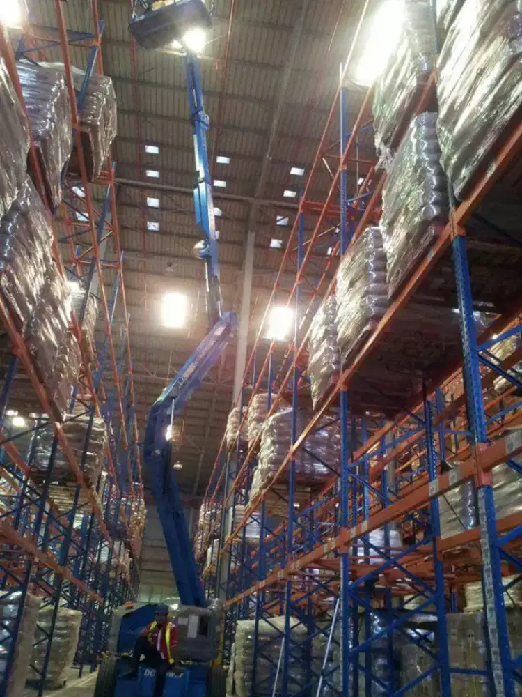 Rental Boom Lift Surabaya,Pasuruan,Malang,Gresik,Mojokerto