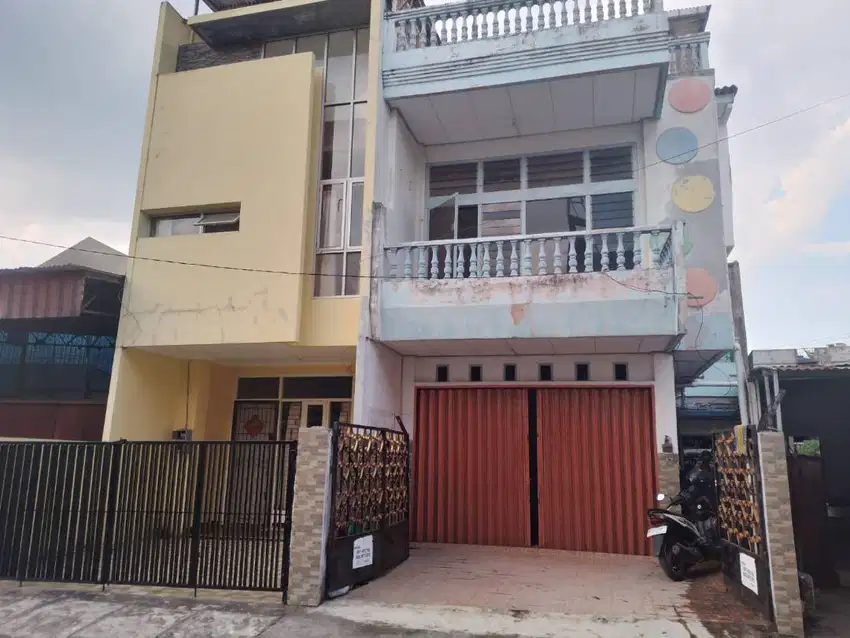 Rumah di tengah kota Palembang