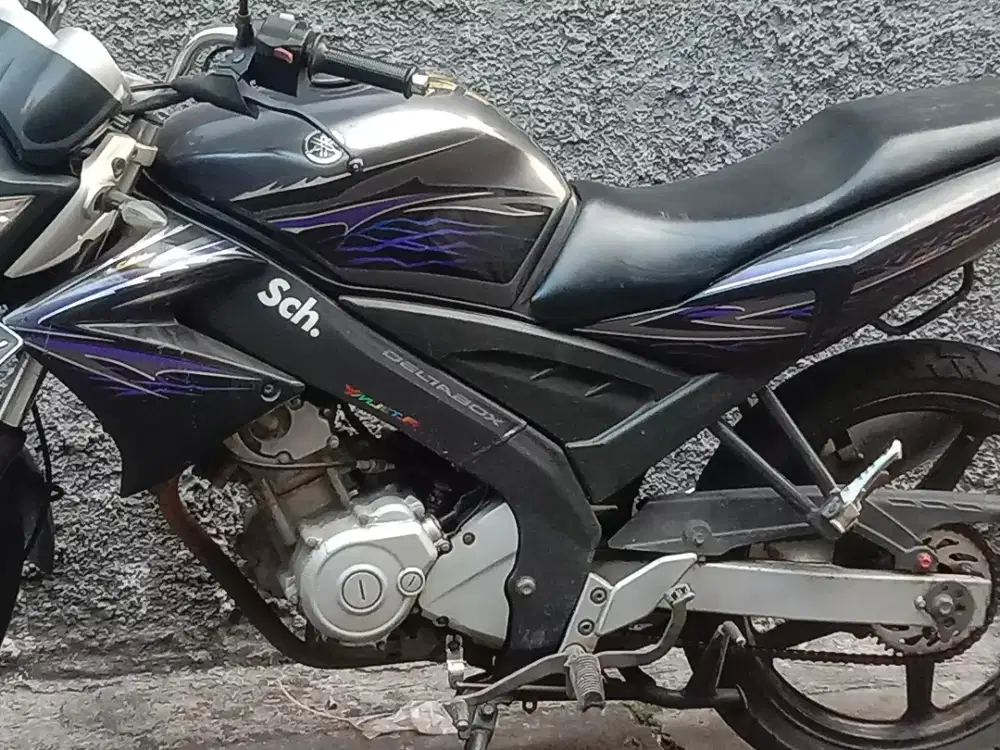 Jual vixion 2010