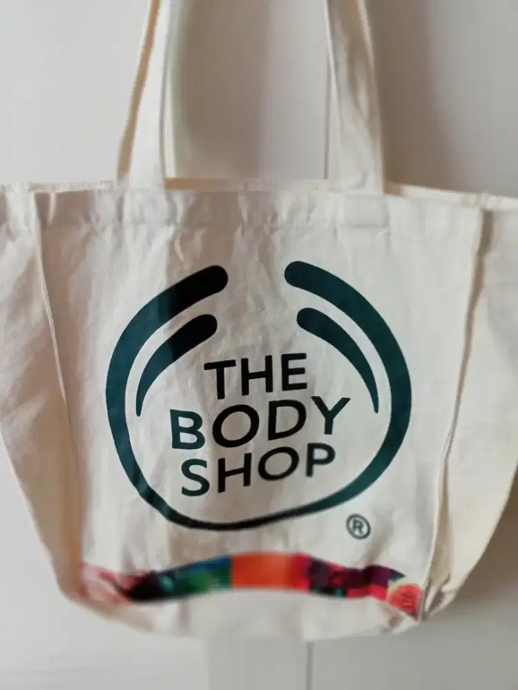 The Bodyshop Original Tote Bag Besar Fashion Wanita 872409586