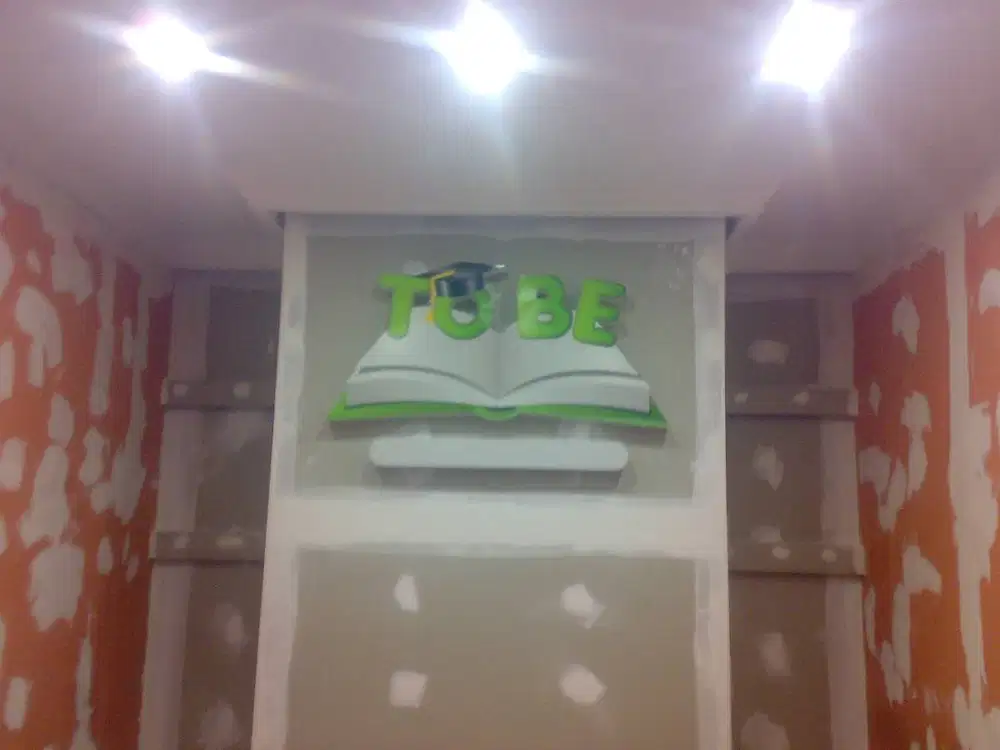 Desain plafon gypsum dan pvc rata bebas gelombang