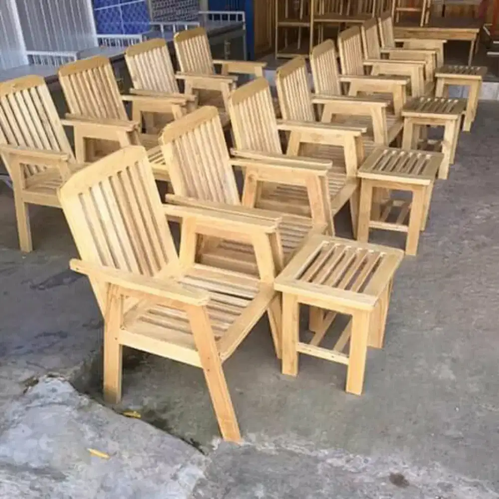 (Furniture Meja dan Kursi Santai Minimalis Murah)