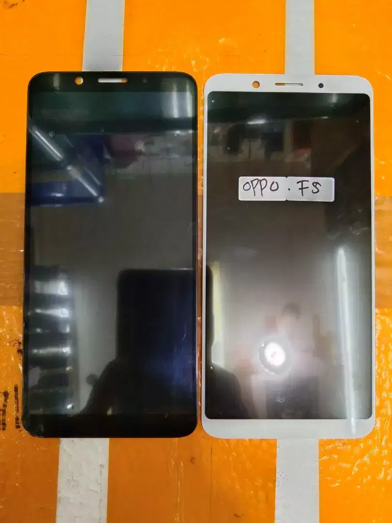 Lcd + touchscren fulset Oppo F5 + pasang