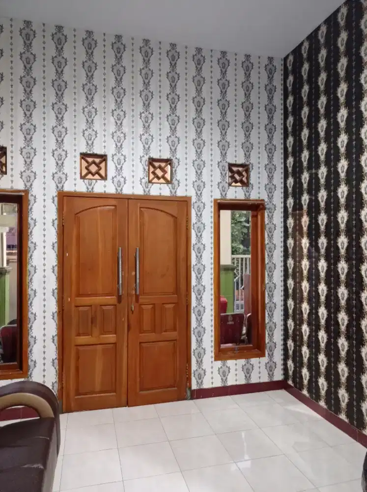 Wallpaper Dinding Tanggulangin