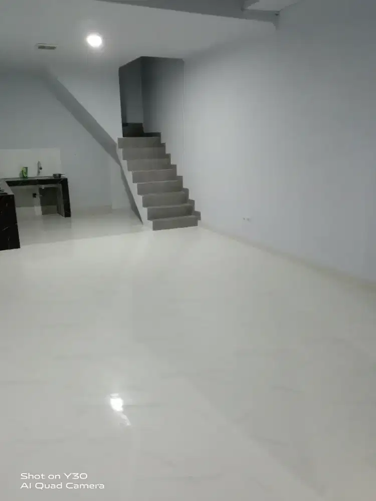 Konstruksi bangunan dan plafon