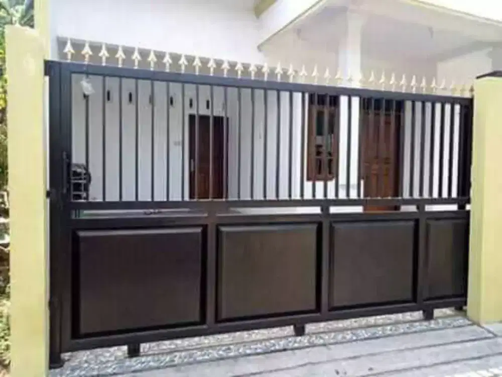 Pintu pager dorong minimalis