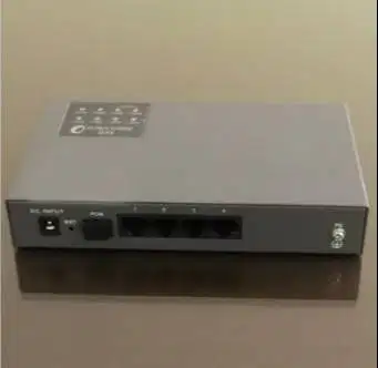 Switch Hub 4 port LAN - Modem router - Routerboard | Not MIKROTIK