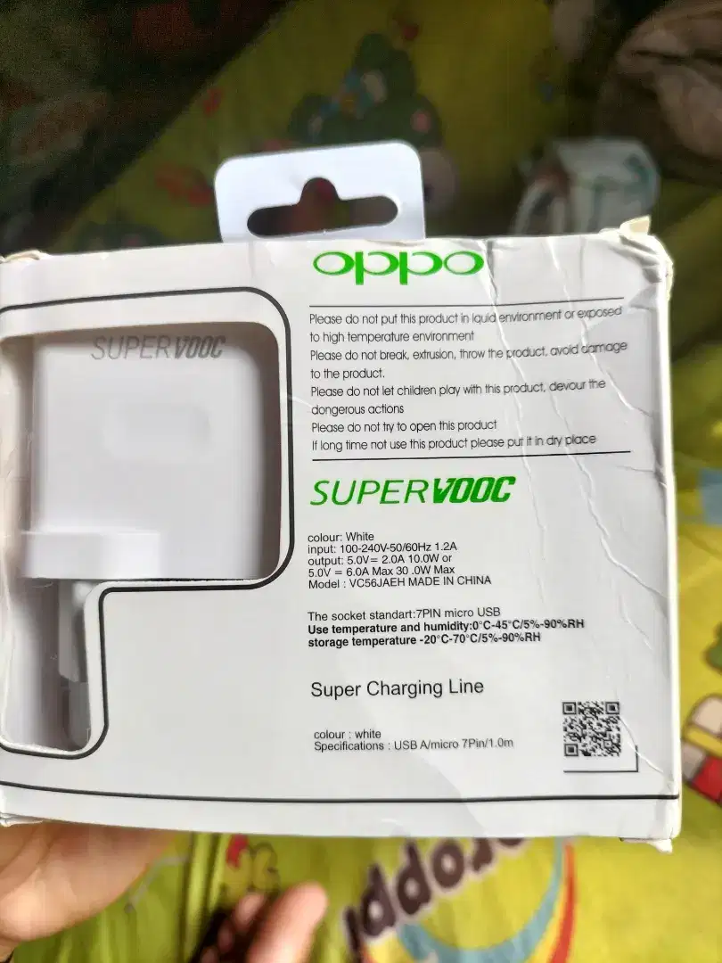Buat yg niat aj  charger vooc  80 neet aj.  COD plaza buaran aj.