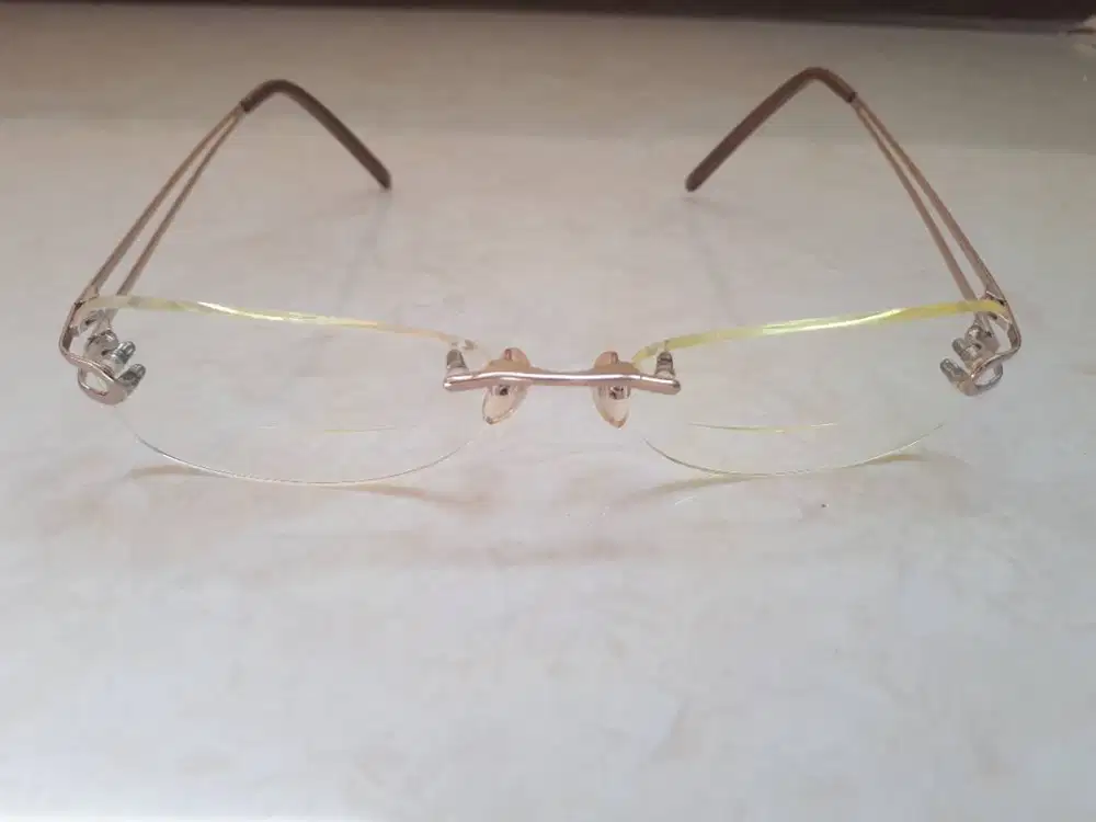 Givency VGV063 Italy Rimless Glasses Kacamata (A-815)