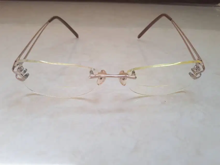 Givency VGV063 Italy Rimless Glasses Kacamata (A-815)