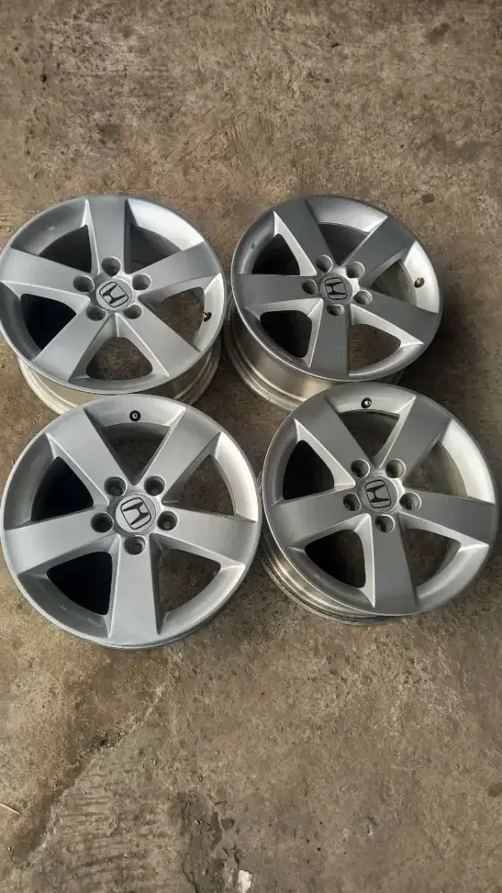 Velg original honda civic ring 16 pcd 114,3 baut 5