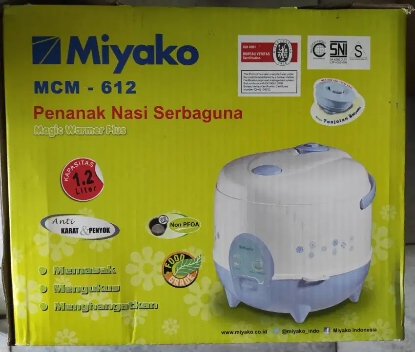 Penanak Nasi 1,2 Ltr Miyako 3 in 1 (BARU)