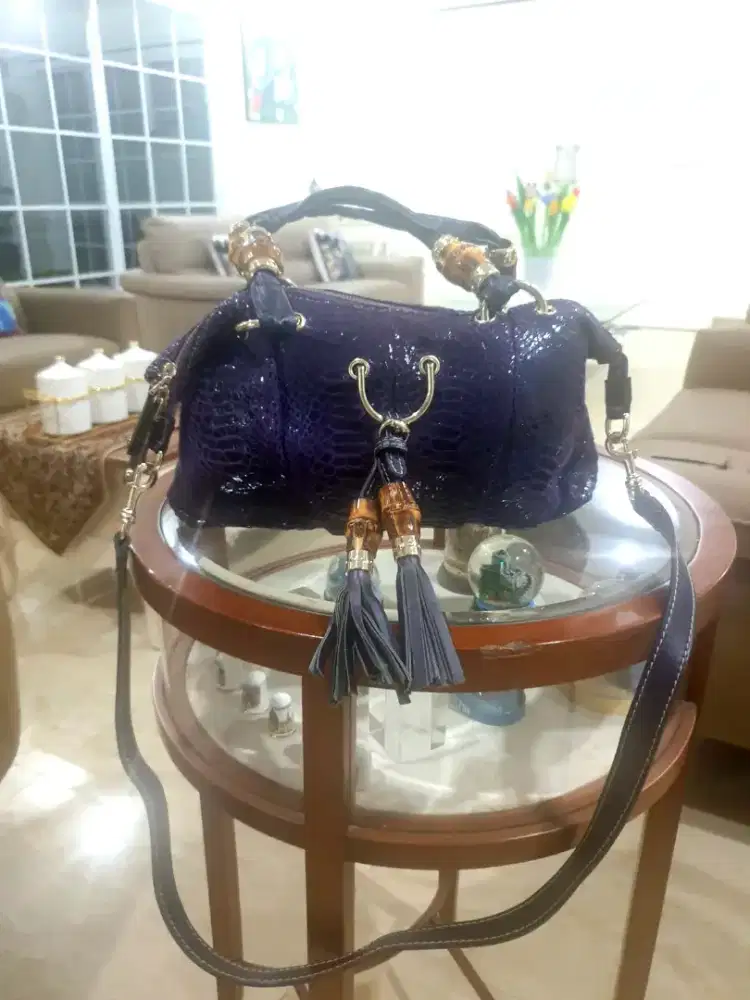 Tas gucci gg pyton bamboo with tassels leather shoulder bag