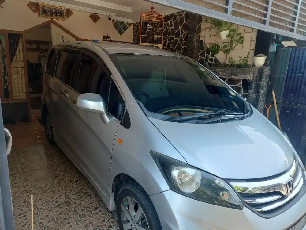 pasang atau ganti kaca film mobil