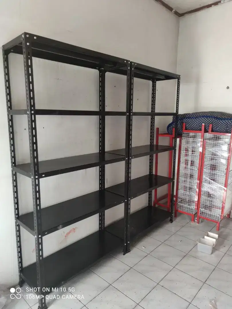 rak besi warna hitam murah meriah