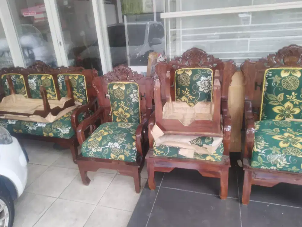 Kursi tamu jati ukir hongkong gratis kirim
