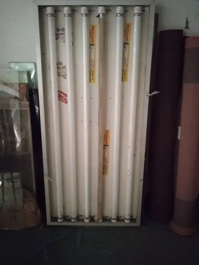 Rangkaian  Lampu untuk Tes Alat Penghemat listrik