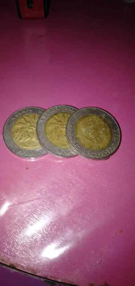 Uang koin rp.1000 kelapa sawit thn 1996