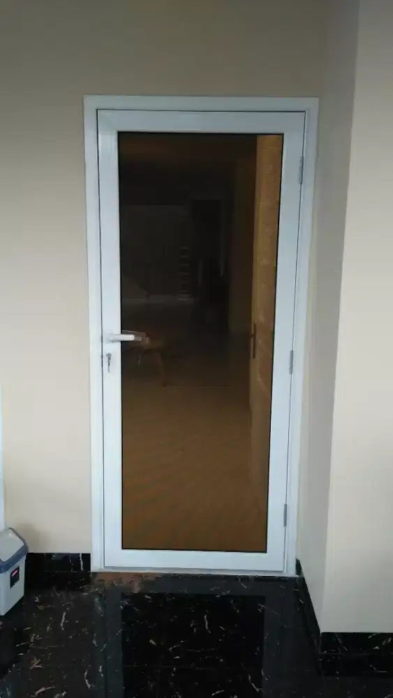 pintu doormateto,kasa nyamuk baja anti maling .tanpa tralis.