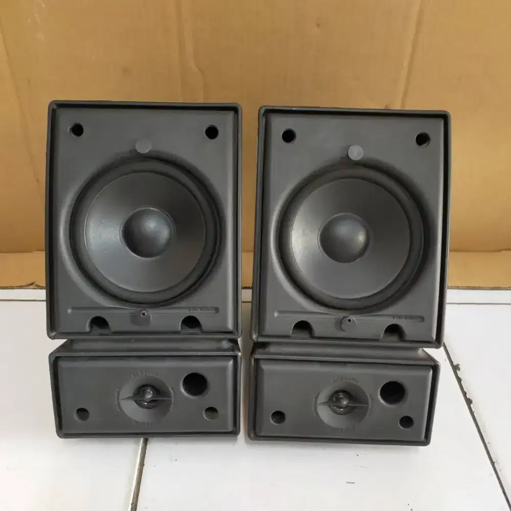 Speaker Polk audio 5 in