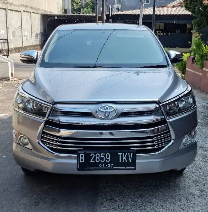 Toyota Kijang Innova Reborn 2.0 G AT 2016/17 Silver Met Istimewa Skali ...