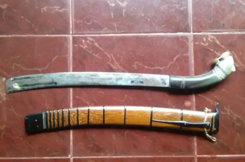 Golok banten gagang tanduk