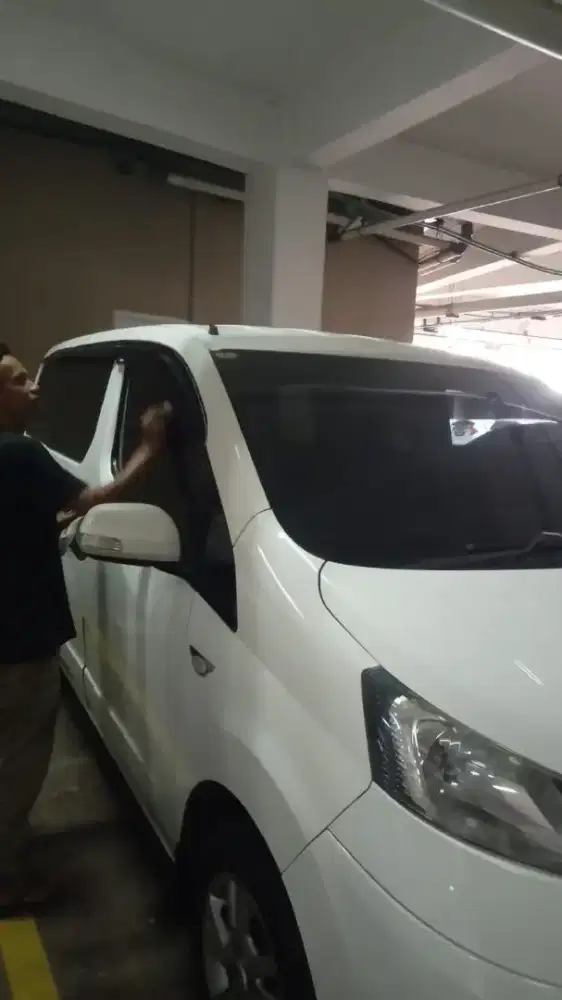 kaca film mobil penolak panas bisa dipanggil