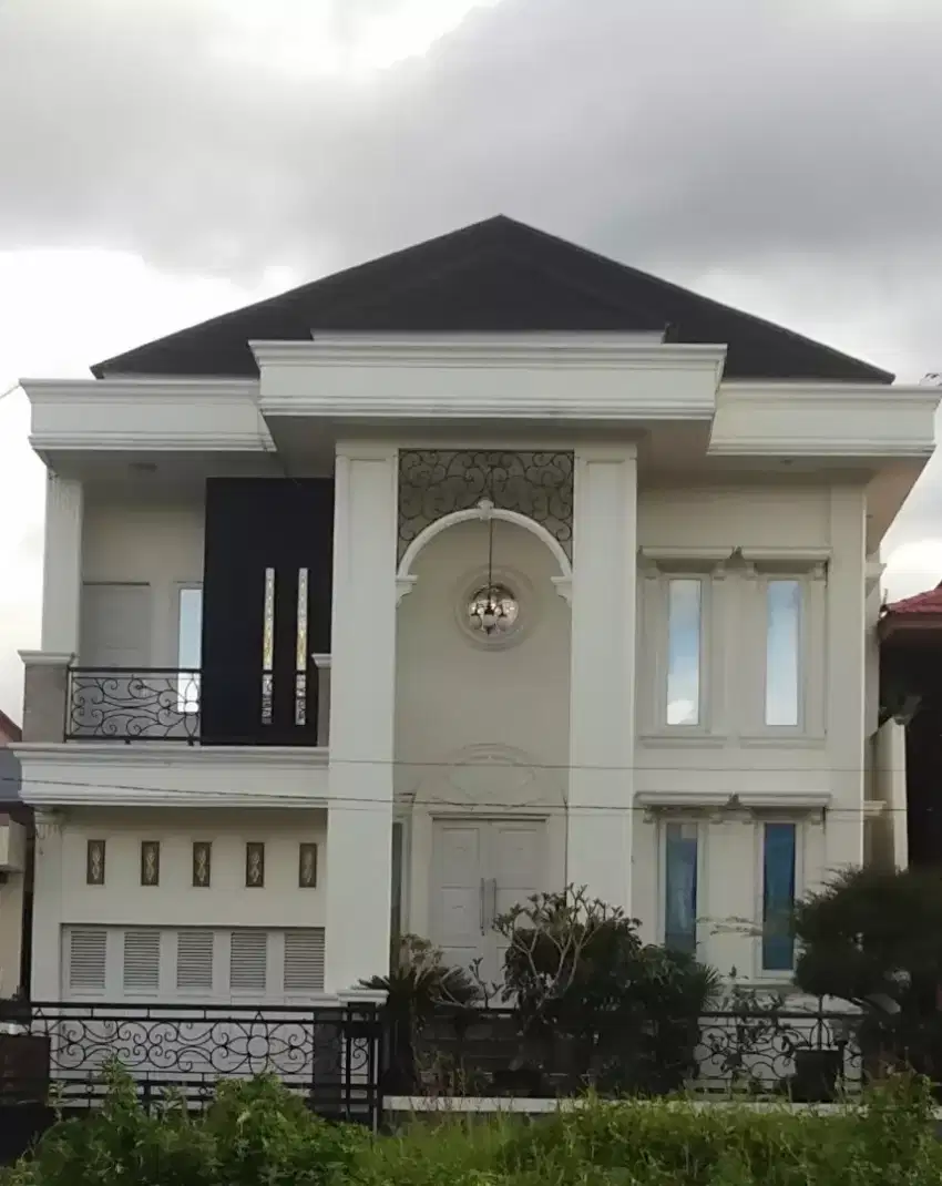 Rumah lux di jual