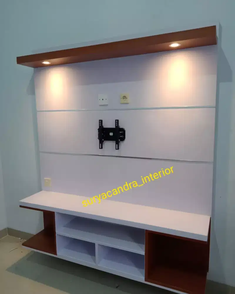 Backdrop tv, 160×180, rak tv, bufet tv, lemari tv, meja tv, lapis HPL