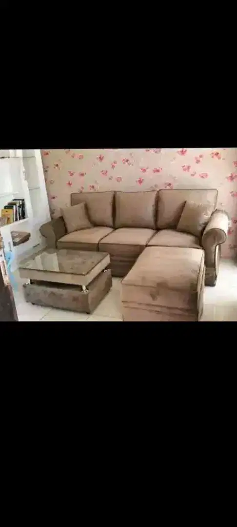 Sofa Modern Selonjor Lepasan + MEJA