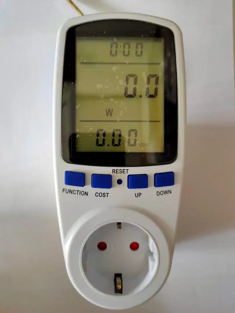 Stop Kontak Watt Meter