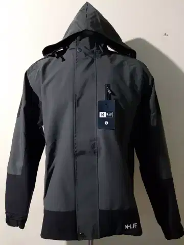 Jaket on sale hiking waterproof