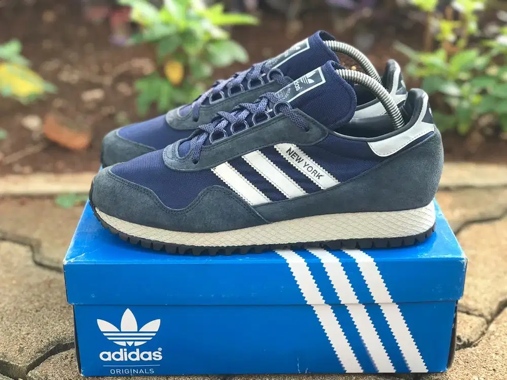 Adidas New York City Series Collegiate Navy Silver Original
