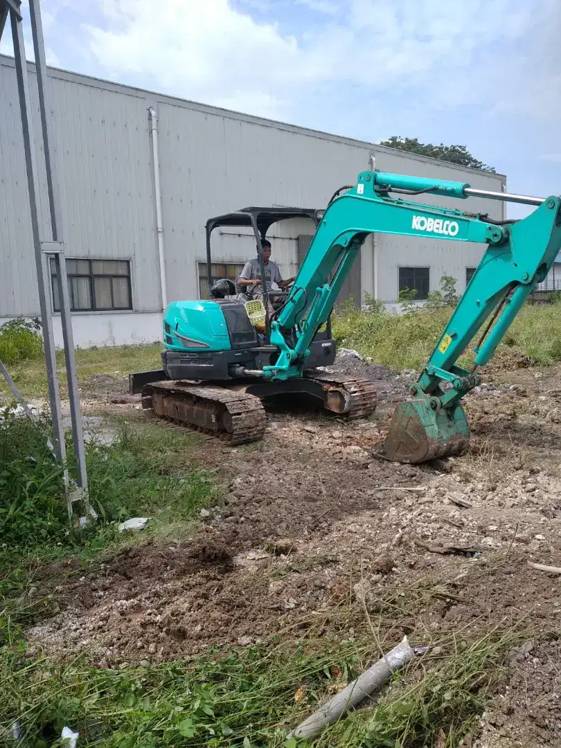 Dumptruk crane d3 vibro dozer wales breaker excavator becko pc50 75