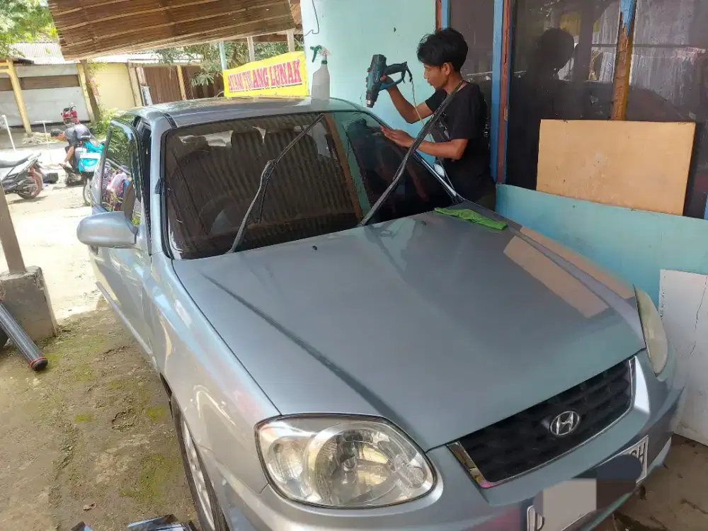 spesialis kaca film mobil berbagai merk
