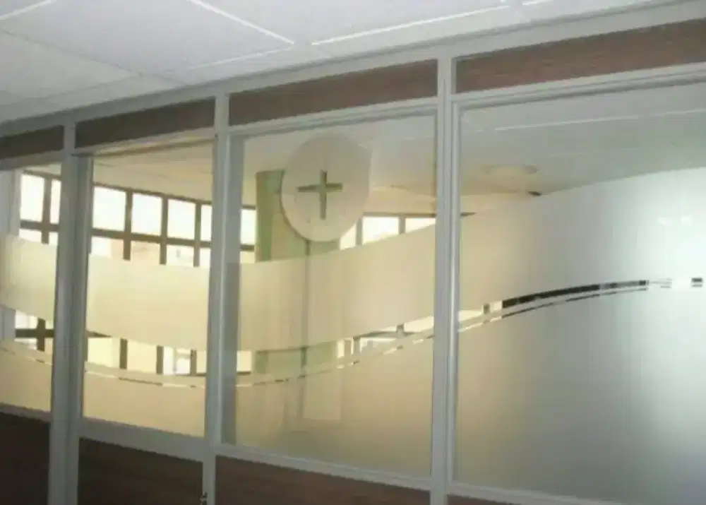 Lengkapi kaca anda dengan stiker Sanblas dan Kaca Film