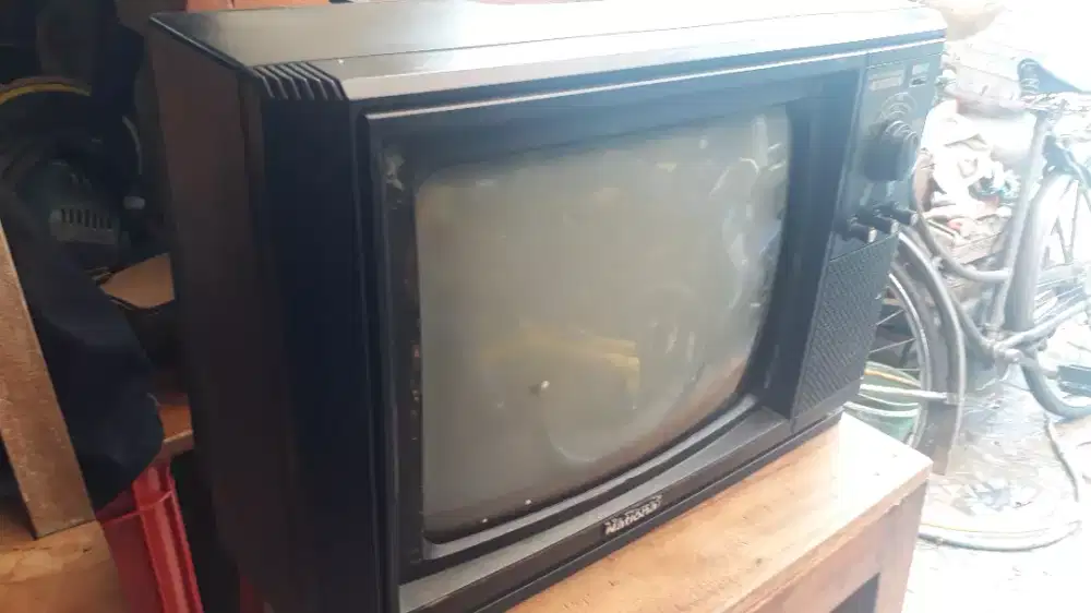 Tv National jadul vintage