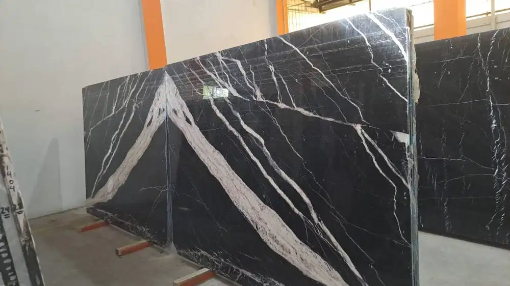 Marmer Impor Alexandrette Black