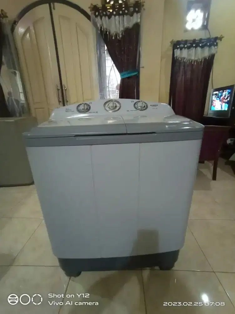 Mesin Cuci Sanken 2 tabung (white)
