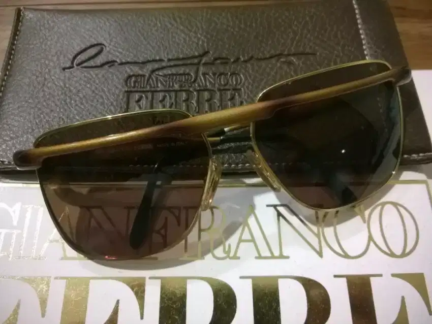 Kacamata Sunglasses Gianfranco Ferre