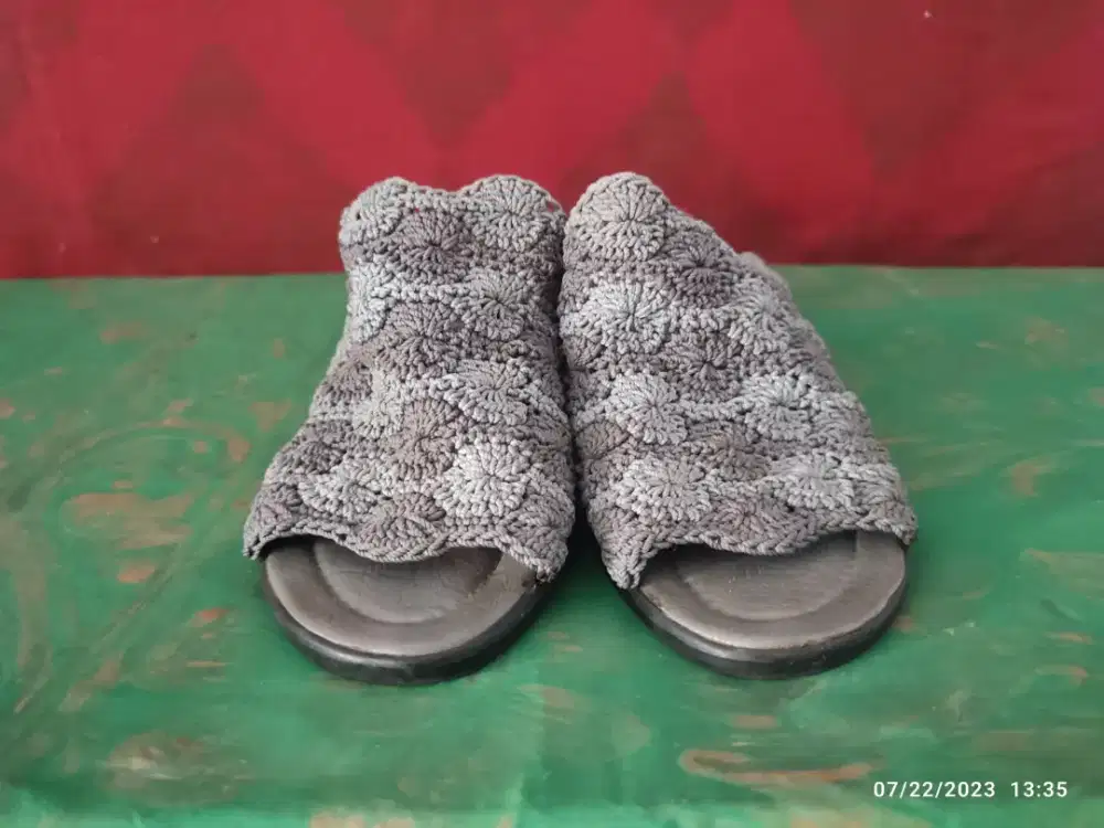 Sendal Rajut Preloved