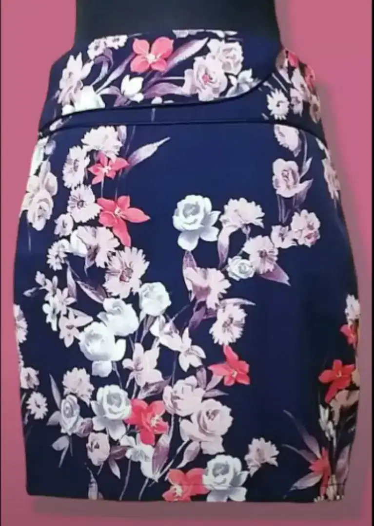 Prelove bahan adem rok uk.M