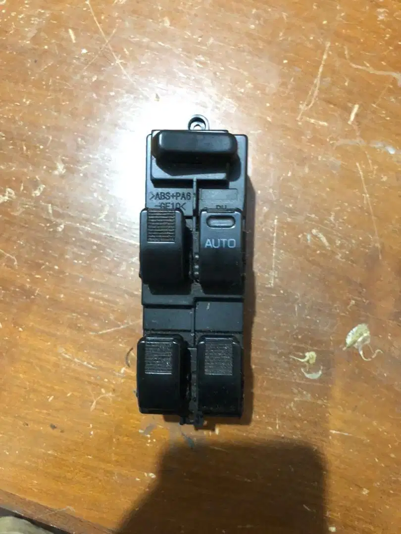 Saklar power window avanza lama