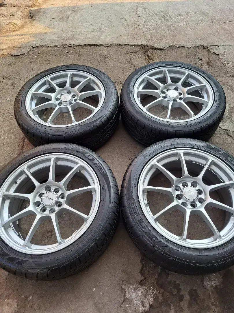 Velg dan ban r17 best for avanza livina freed mobilio dll