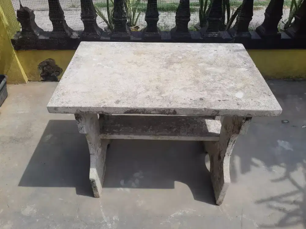 MEJA/DUDUKAN AQUARIUM/AKUARIUM BAHAN BETON