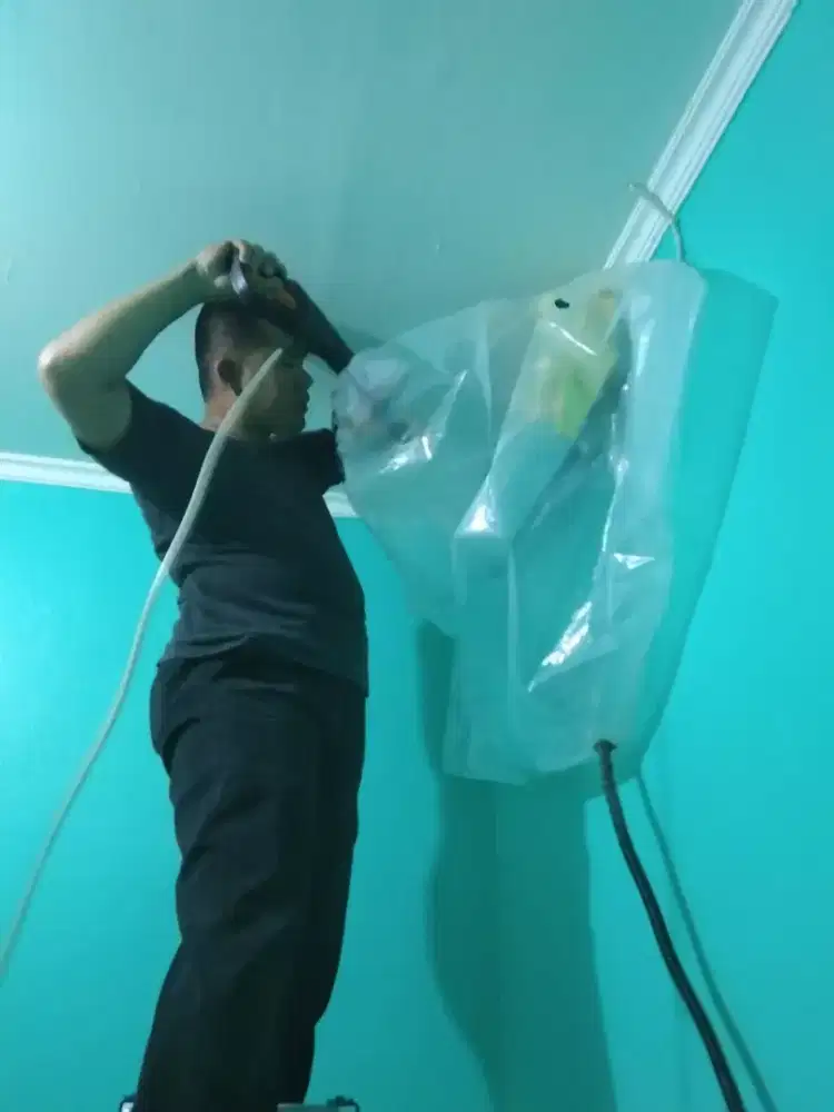 Service ac panggilan: cuci ac bongkar pasang ac baru / secoond