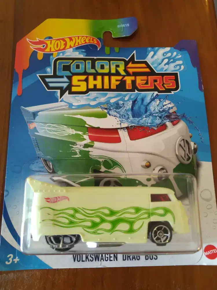 Hot wheels Volkswagen Drag Bus colour shifters