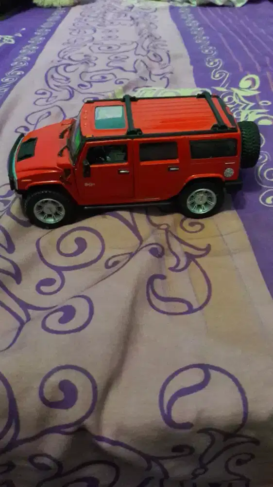 Diecast Hummer Merah